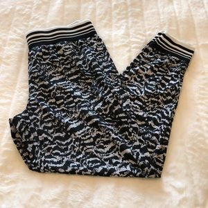 Fabletics Joggers Size M